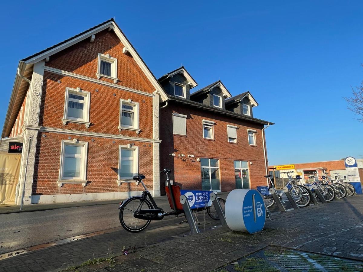 Hotel Frederikspark Norderstedt Bagian luar foto